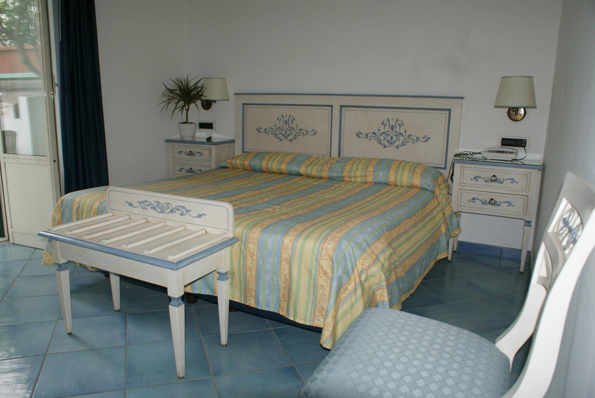 Ciccio Hotel 3*